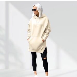 NWT The Warmy Oversized Hoodie Dress Cream, size L (IN PACKAGE)
